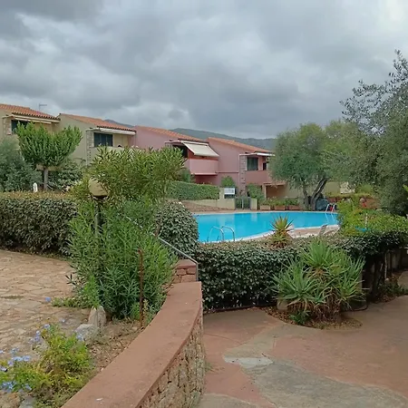 Domus Lavinia Holiday home Badesi