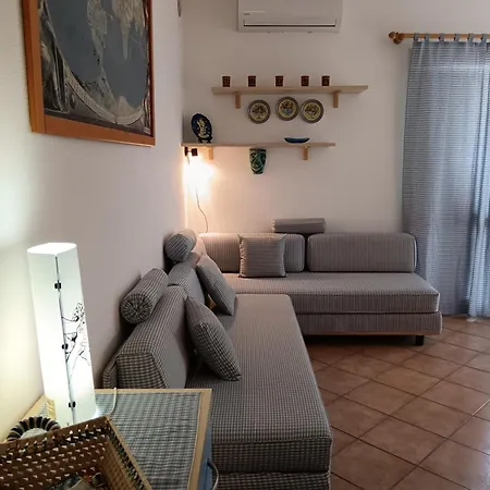 Domus Lavinia